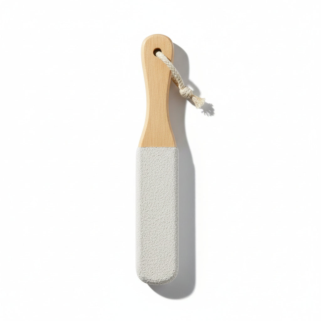 Bamboo foot smoother with white corundum mineral exfoliating surface